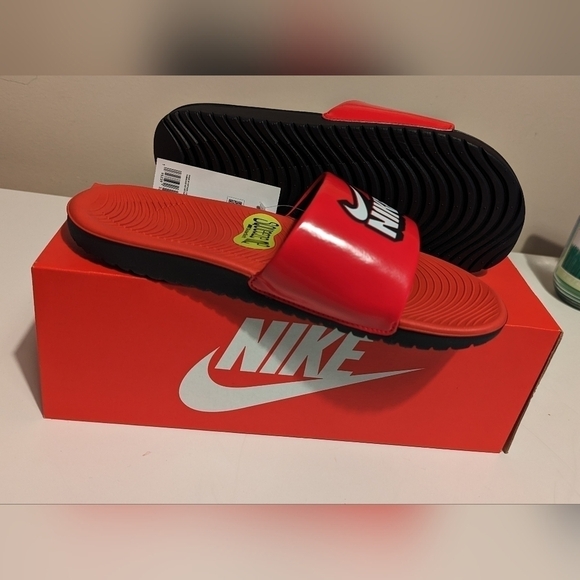 𝅺BRAND New Nike Kawa slide - Picture 3 of 5